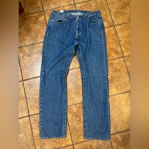 Levi's Men's Straight 501 Button fly Blue Jeans